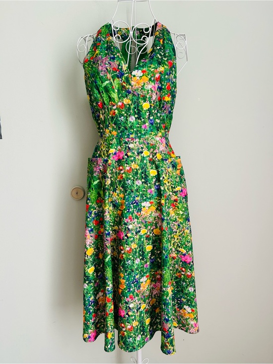 Unique Vintage Dresses & Skirts - Unique Vintage Green Floral One-Shoulder Midi Dress